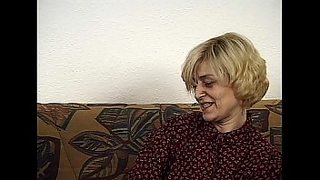2 milf fucking one guy